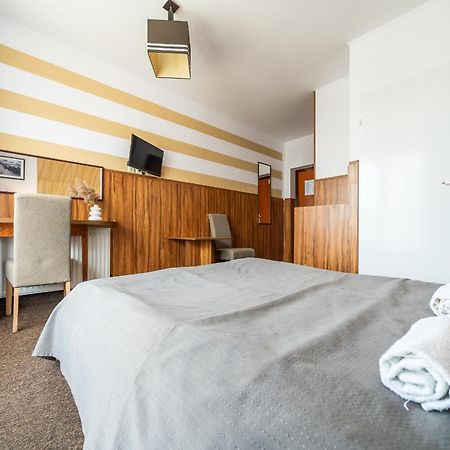 Max Apartamenty - Pokoje - Domki - Restauracja - Basen Mielno  Buitenkant foto