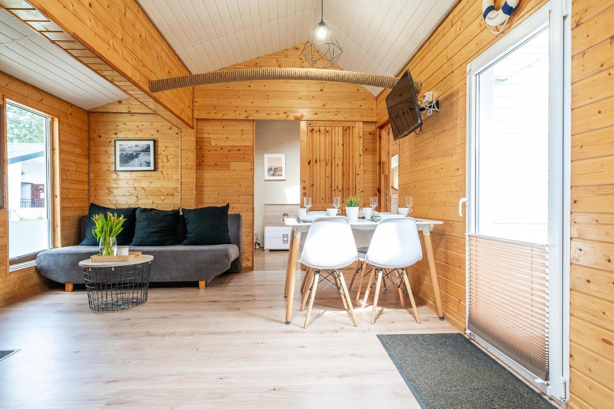 Max Apartamenty - Pokoje - Domki - Restauracja - Basen Mielno  Buitenkant foto