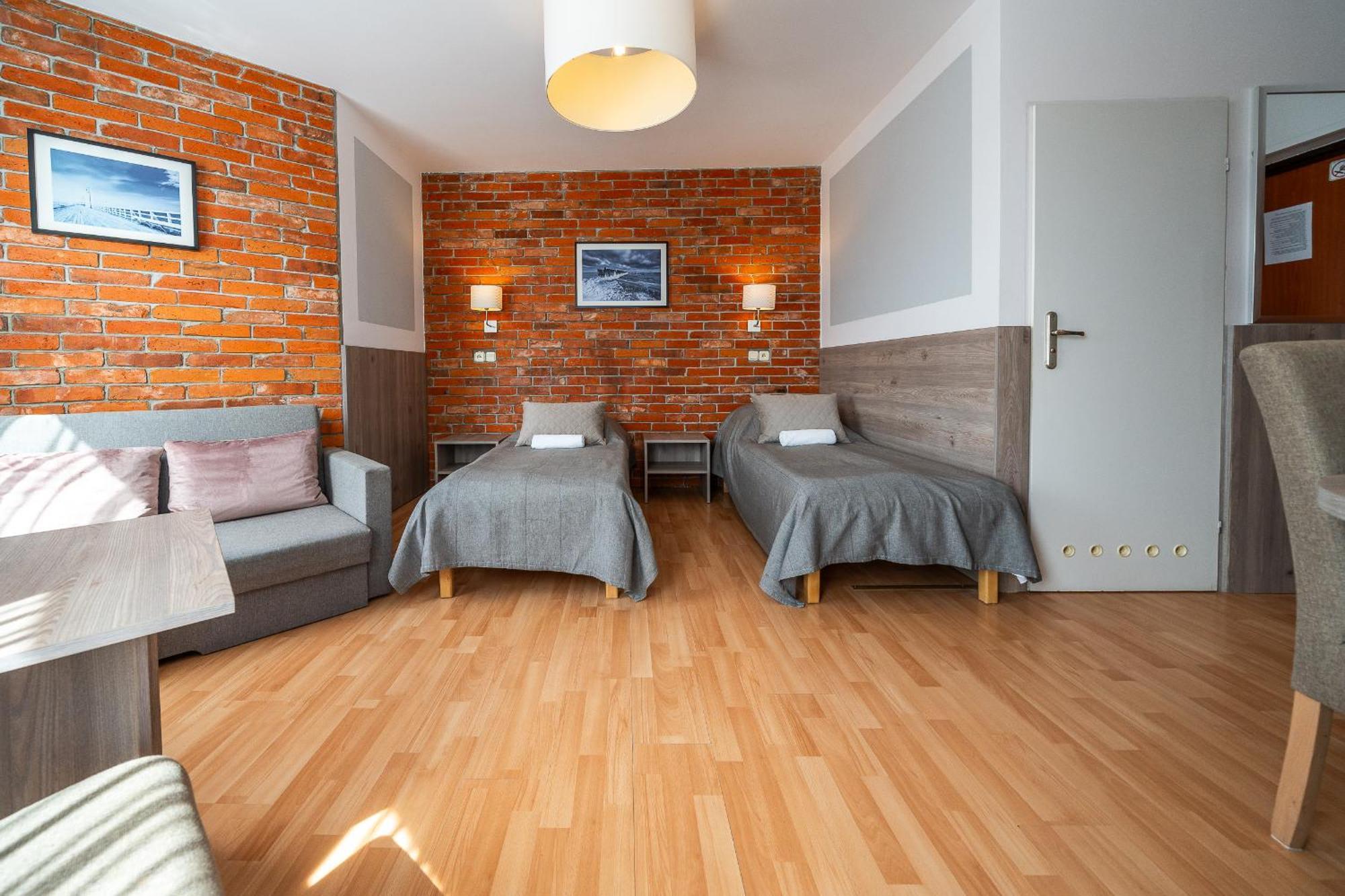 Max Apartamenty - Pokoje - Domki - Restauracja - Basen Mielno  Buitenkant foto