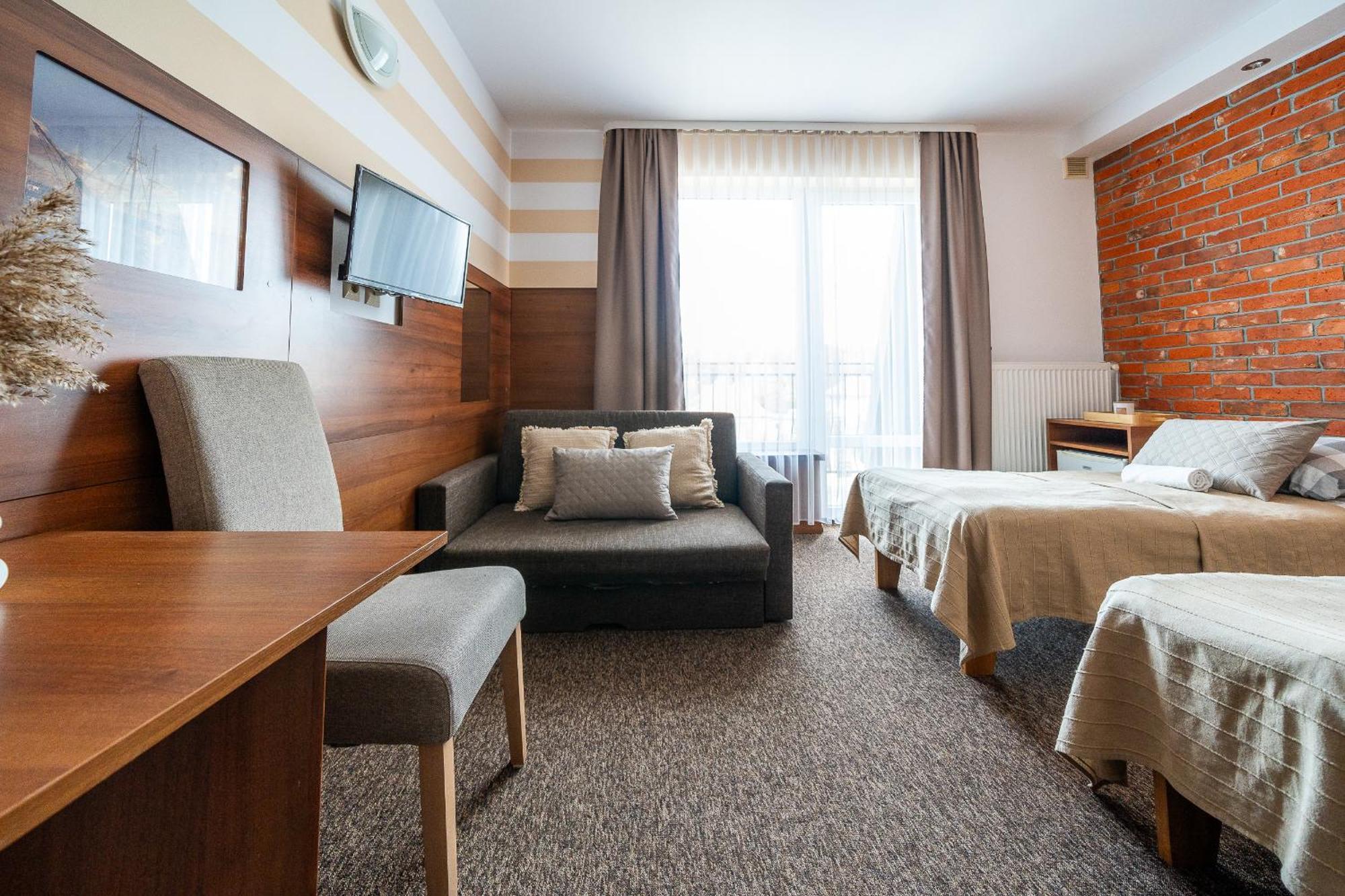 Max Apartamenty - Pokoje - Domki - Restauracja - Basen Mielno  Buitenkant foto