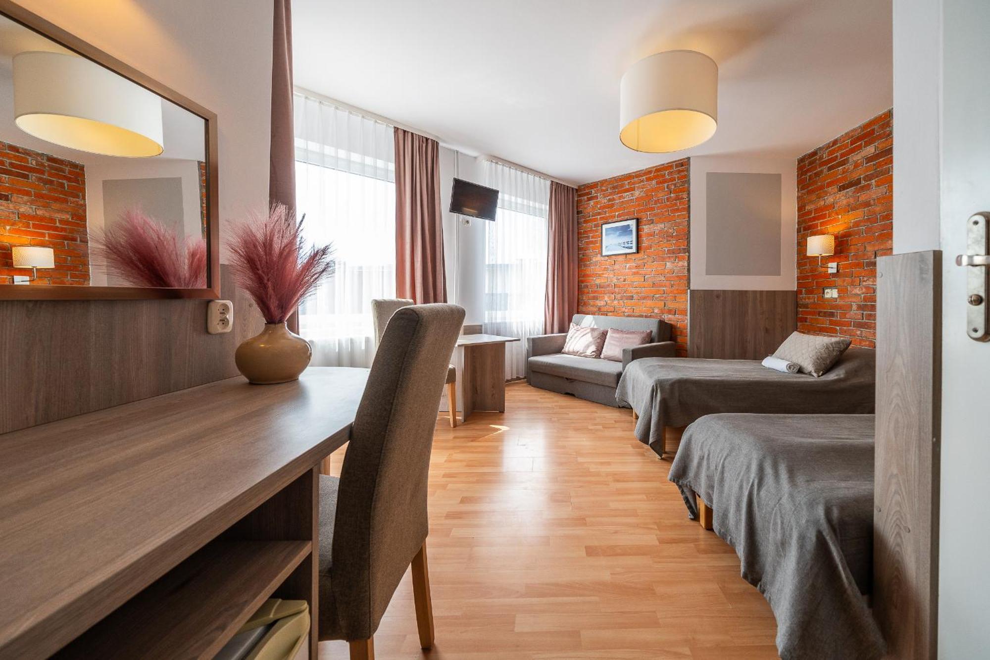 Max Apartamenty - Pokoje - Domki - Restauracja - Basen Mielno  Buitenkant foto