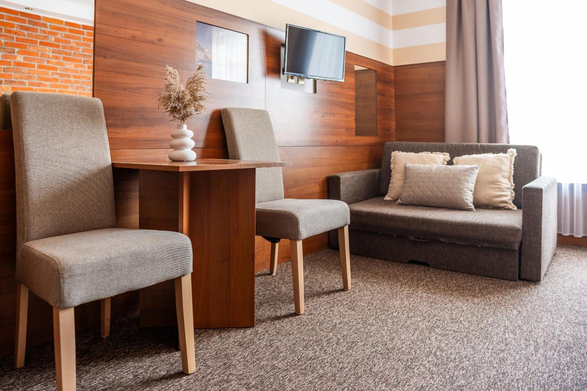 Max Apartamenty - Pokoje - Domki - Restauracja - Basen Mielno  Buitenkant foto