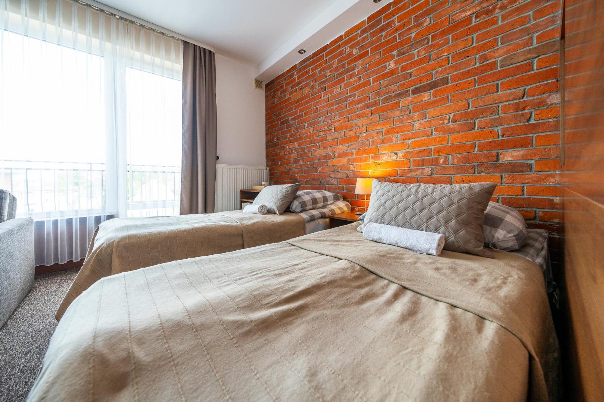 Max Apartamenty - Pokoje - Domki - Restauracja - Basen Mielno  Buitenkant foto