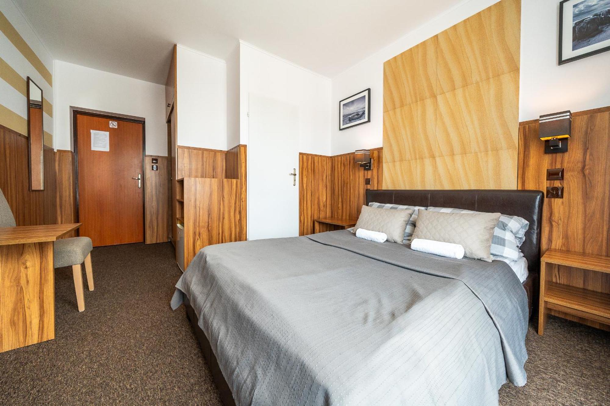 Max Apartamenty - Pokoje - Domki - Restauracja - Basen Mielno  Buitenkant foto
