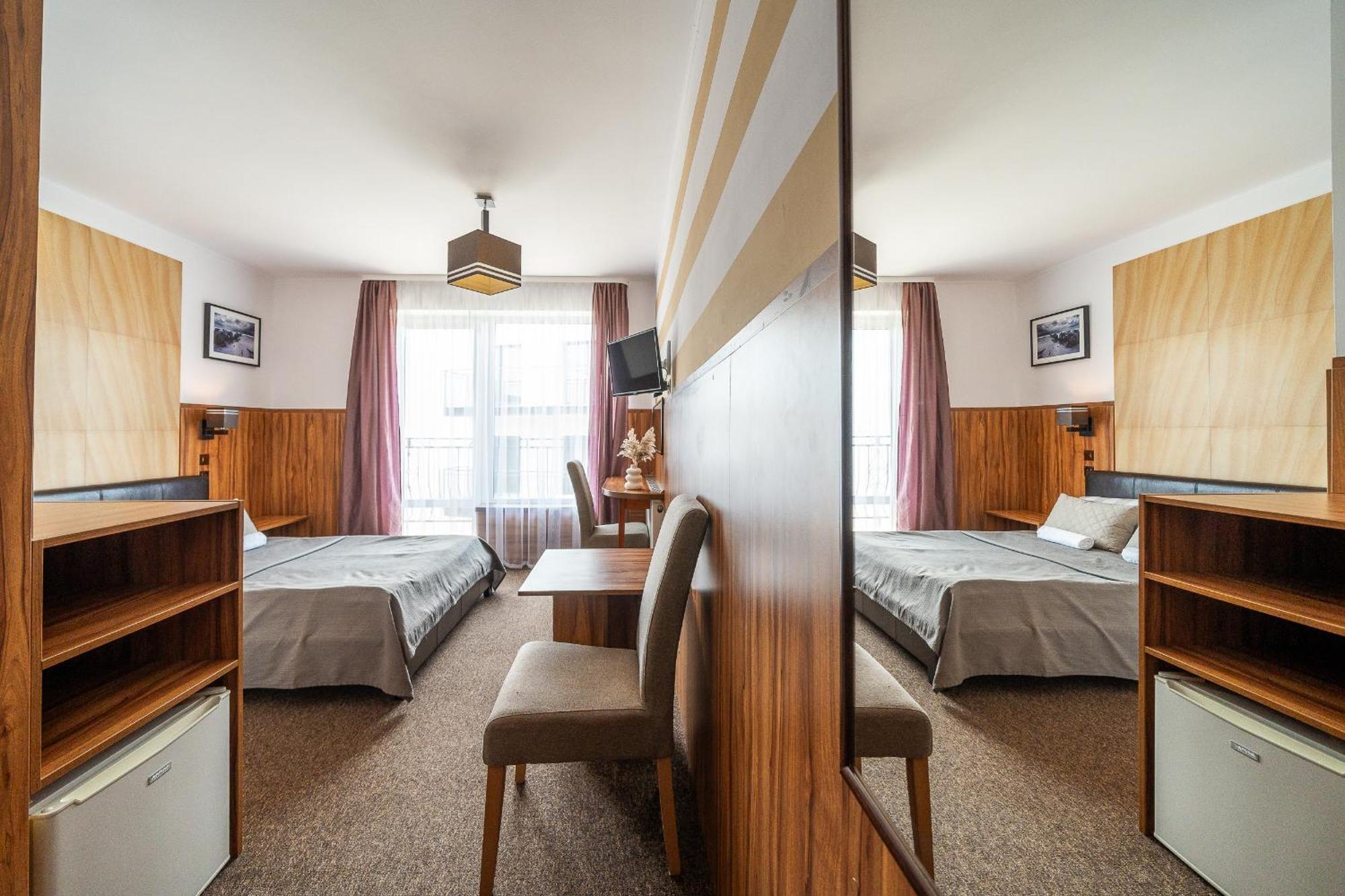 Max Apartamenty - Pokoje - Domki - Restauracja - Basen Mielno  Buitenkant foto