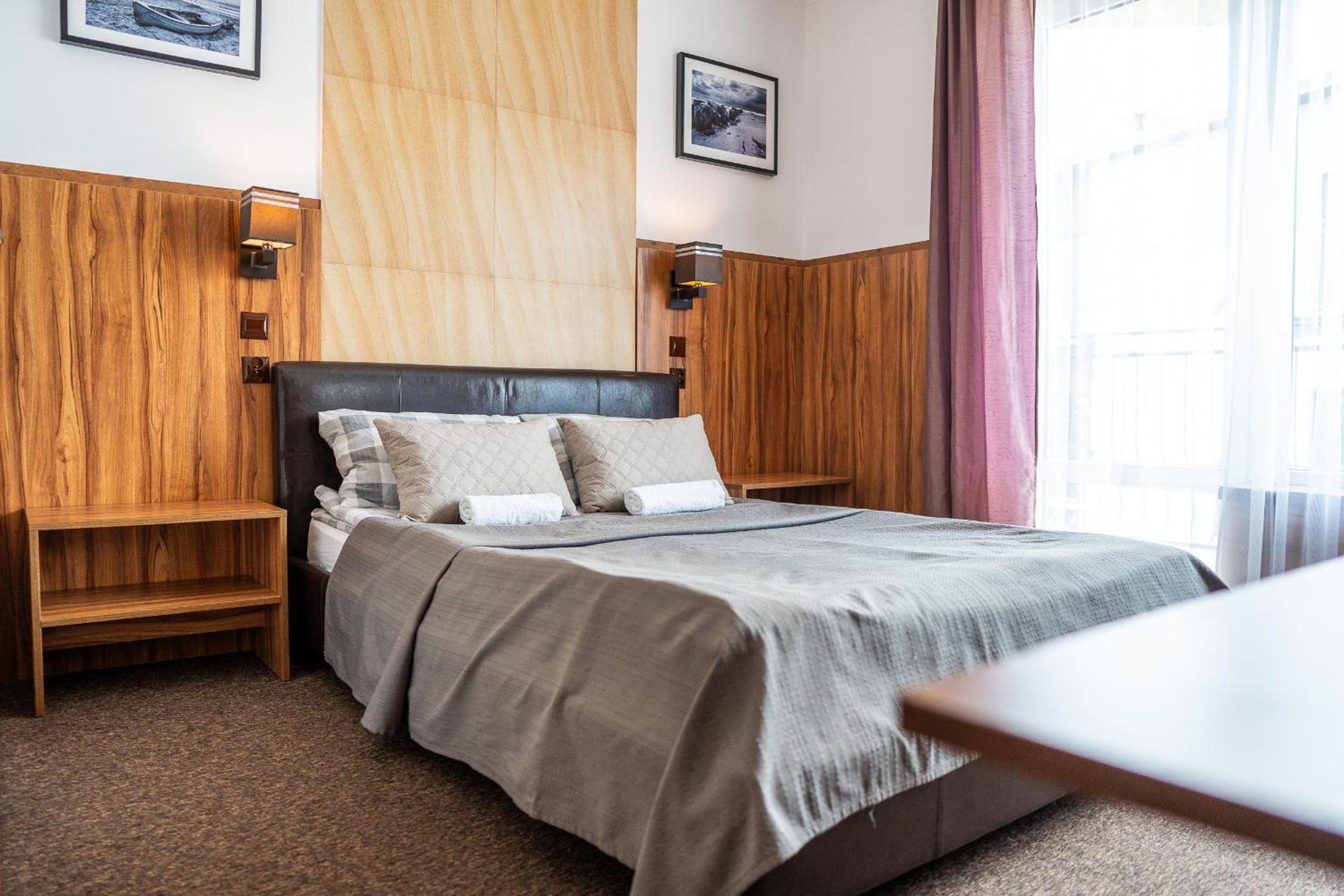 Max Apartamenty - Pokoje - Domki - Restauracja - Basen Mielno  Buitenkant foto